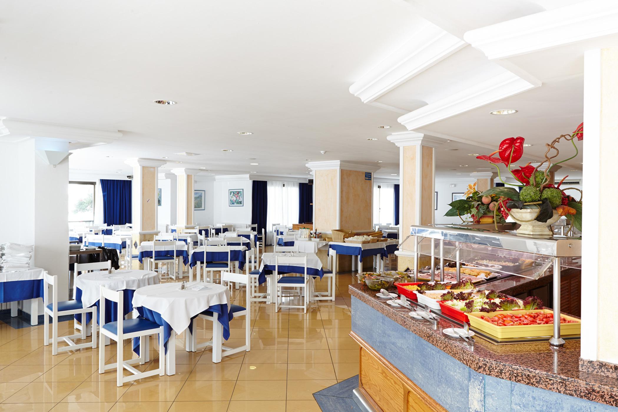 Aparthotel Nereida Сан-Антонио-Абад Экстерьер фото