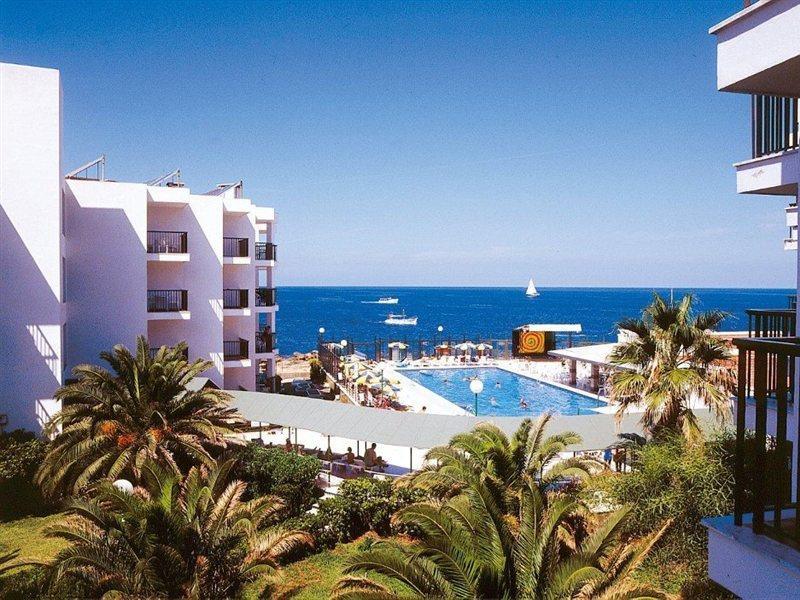 Aparthotel Nereida Сан-Антонио-Абад Удобства фото