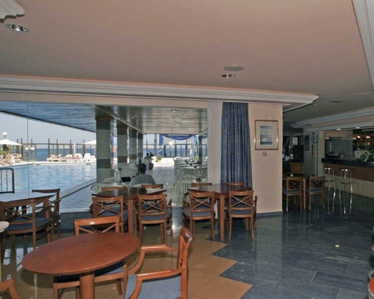 Aparthotel Nereida Сан-Антонио-Абад Экстерьер фото