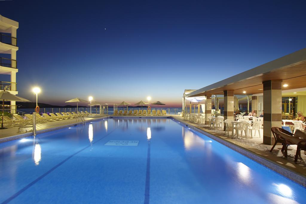 Aparthotel Nereida Сан-Антонио-Абад Экстерьер фото